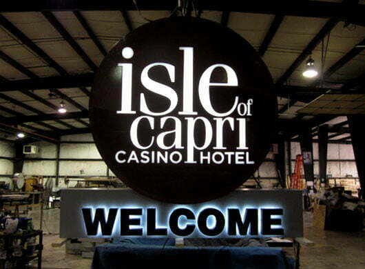 Isle of capri casino hotel