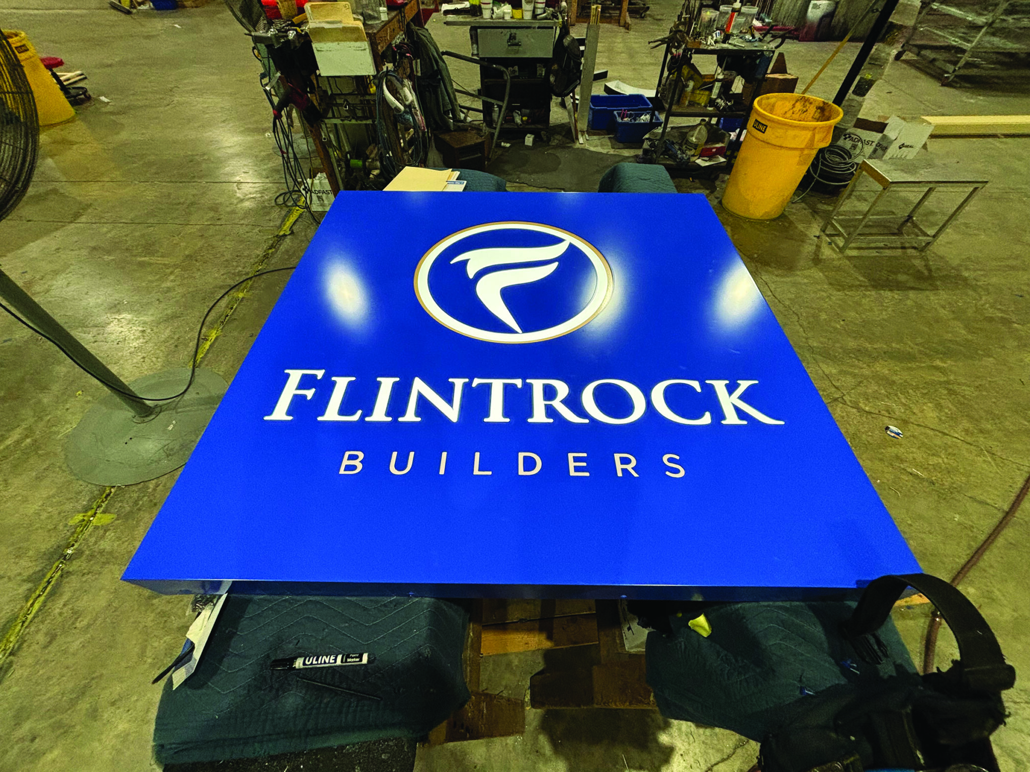 Horizon Line Signfab