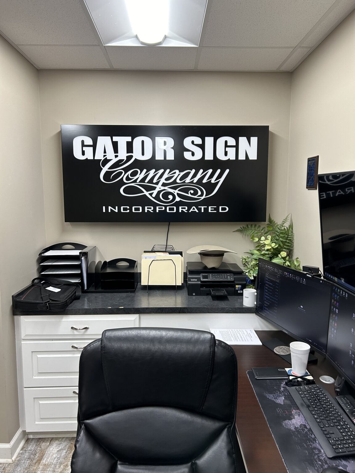 Horizon Line Signfab