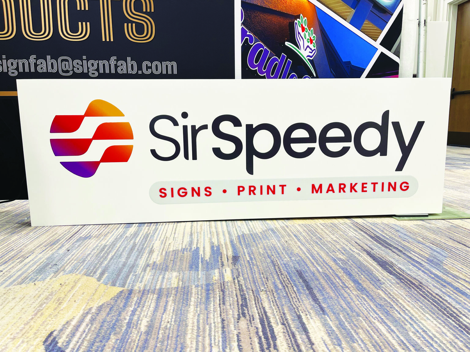 Horizon Line Signfab